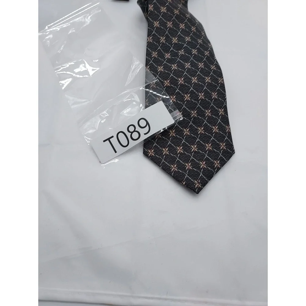 Bill Blass Mens Silk Necktie Charcoal Grey Floral Lattice Geometric Made in USA